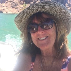 Meet your Posher, Cheryl